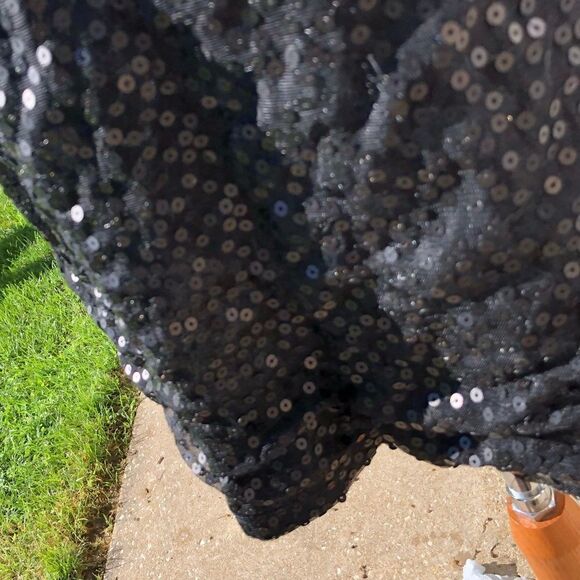 MOSSIMO sequined tank top ***3 for $25*** - Picture 4 of 8